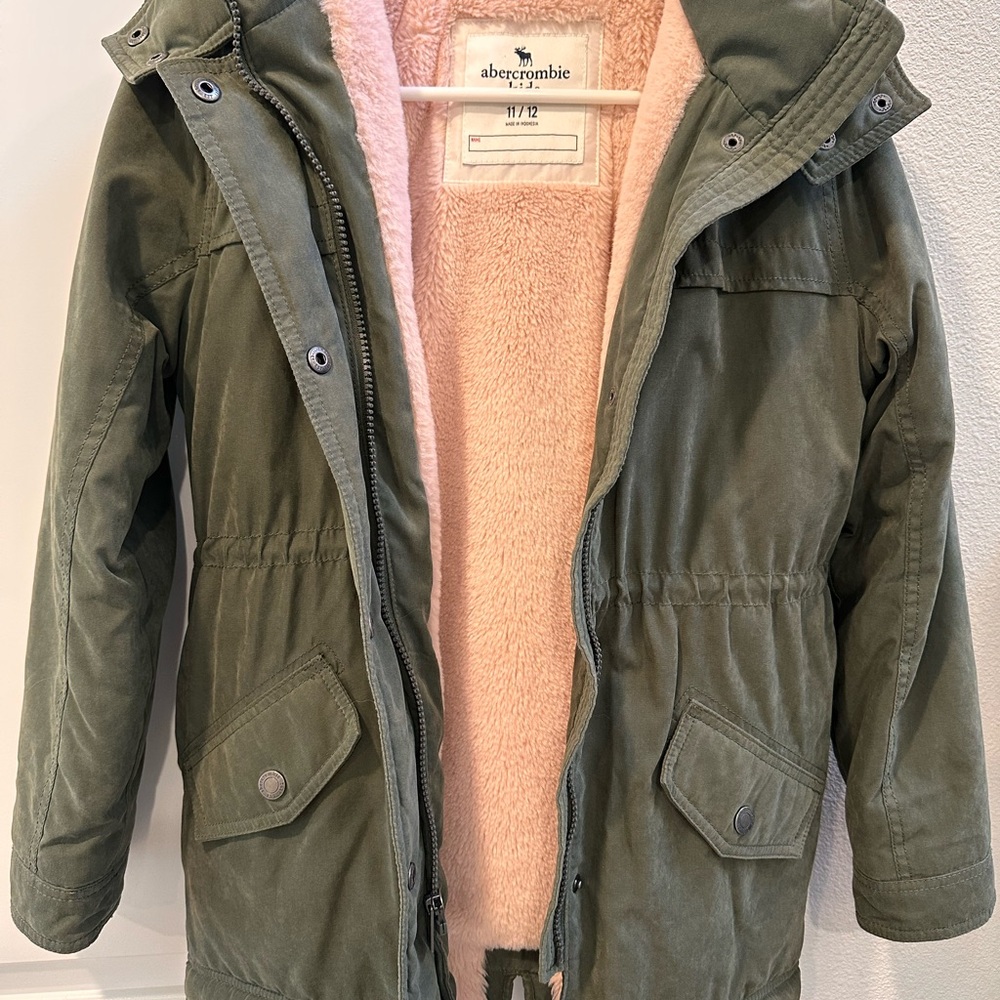 Abercrombie & Fitch Kids Olive Jacket with Soft Pink lining EUC
